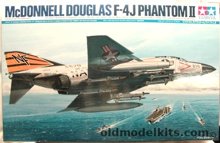 Tamiya 1/32 McDonnell Douglas F-4J Phantom II - VF-96 / VF-151 / VMFA-451, 60306-8800 plastic model kit